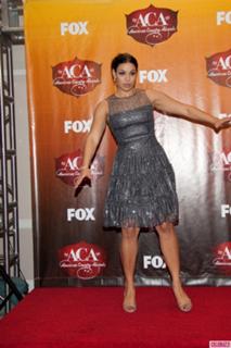 Jordin Sparks feet photo thumbnail
