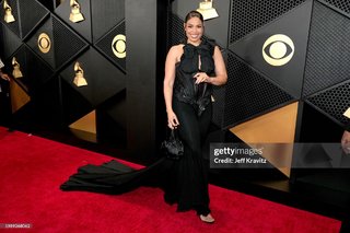 Jordin Sparks feet photo thumbnail