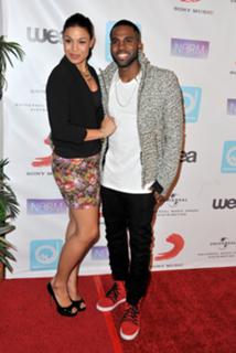 Jordin Sparks feet photo thumbnail