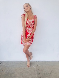 Jordyn Jones feet photo thumbnail