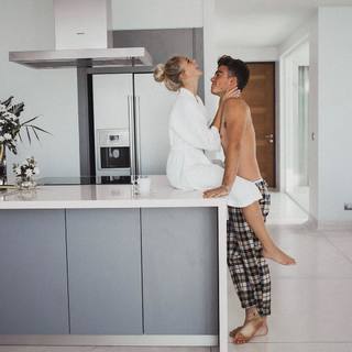 Jordyn Jones feet photo thumbnail