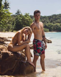 Jordyn Jones feet photo thumbnail