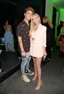 Jordyn Jones feet photo thumbnail