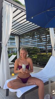 Jordyn Jones feet photo 7