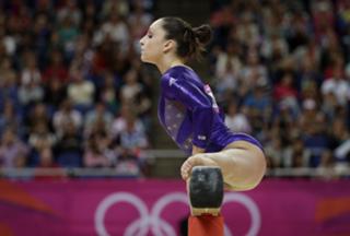 Jordyn Wieber feet photo 7