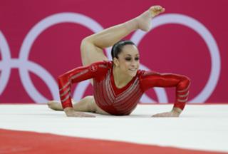Jordyn Wieber feet photo 9