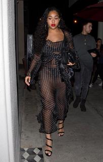 Jordyn Woods feet photo thumbnail