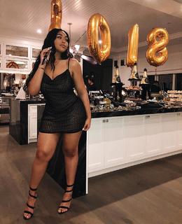 Jordyn Woods feet photo thumbnail