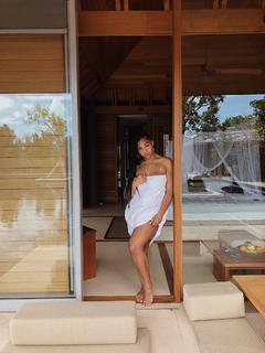 Jordyn Woods feet photo thumbnail