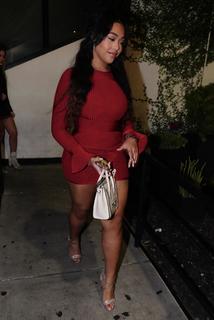 Jordyn Woods feet photo thumbnail