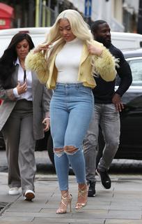 Jordyn Woods feet photo thumbnail