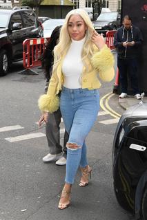 Jordyn Woods feet photo thumbnail