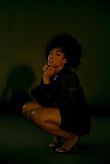 Jordyn Woods feet photo thumbnail