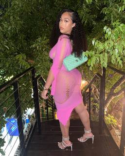 Jordyn Woods feet photo thumbnail