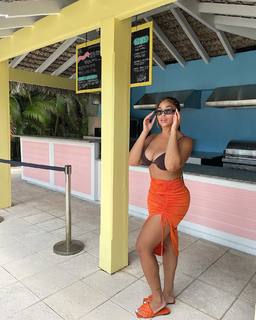 Jordyn Woods feet photo thumbnail