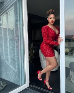 Jordyn Woods feet photo thumbnail