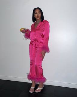 Jordyn Woods feet photo thumbnail