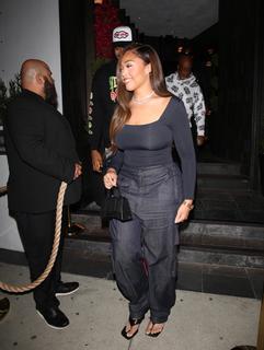 Jordyn Woods feet photo thumbnail