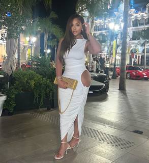 Jordyn Woods feet photo thumbnail