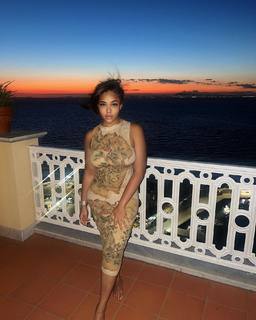 Jordyn Woods feet photo thumbnail