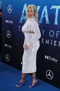 Jordyn Woods feet photo thumbnail