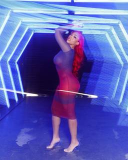 Jordyn Woods feet photo thumbnail