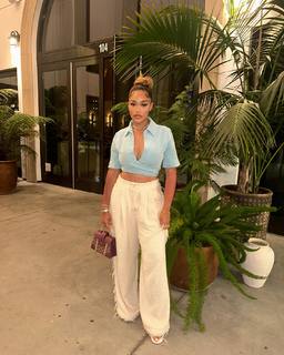 Jordyn Woods feet photo thumbnail