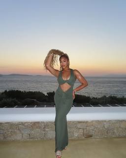 Jordyn Woods feet photo thumbnail