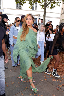 Jordyn Woods feet photo thumbnail