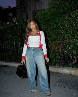 Jordyn Woods feet photo thumbnail