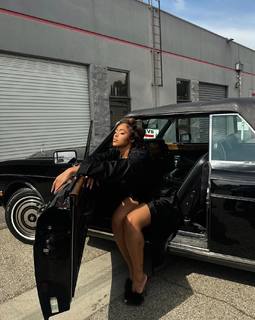 Jordyn Woods feet photo thumbnail