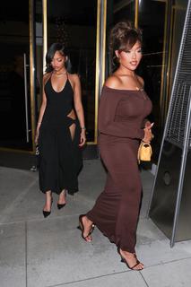 Jordyn Woods feet photo thumbnail