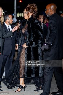 Jordyn Woods feet photo thumbnail