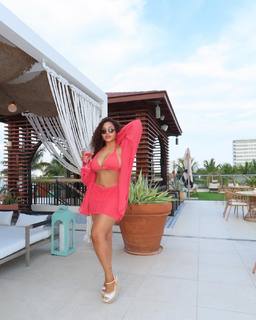 Jordyn Woods feet photo thumbnail