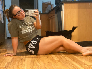 Jordynne Grace feet photo thumbnail