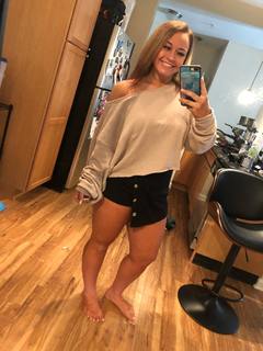 Jordynne Grace feet photo thumbnail