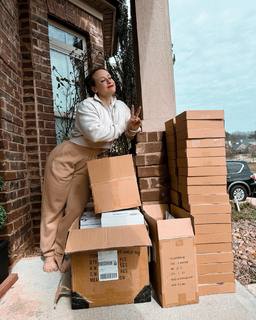 Jordynne Grace feet photo thumbnail