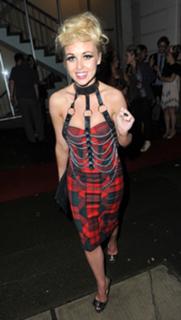 Jorgie Porter feet photo thumbnail
