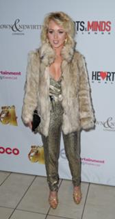 Jorgie Porter feet photo thumbnail