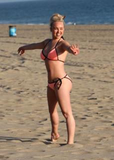 Jorgie Porter feet photo thumbnail