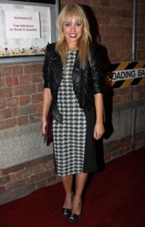 Jorgie Porter feet photo thumbnail