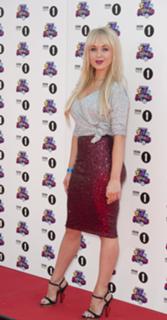 Jorgie Porter feet photo thumbnail
