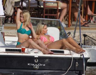 Jorgie Porter feet photo thumbnail