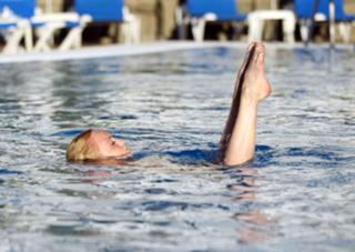 Jorgie Porter feet photo thumbnail