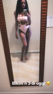 Jori Delli feet photo 9