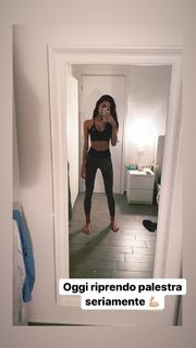 Jori Delli feet photo 3