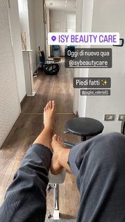 Jori Delli feet photo 6