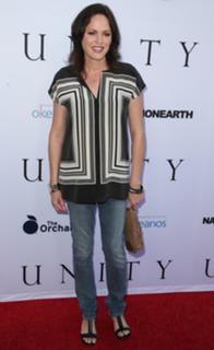 Jorja Fox feet photo thumbnail