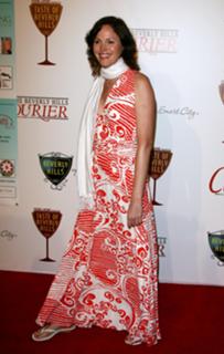 Jorja Fox feet photo thumbnail