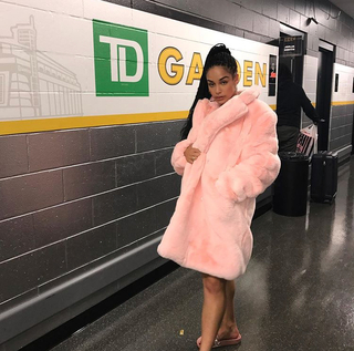 Jorja Smith feet photo thumbnail